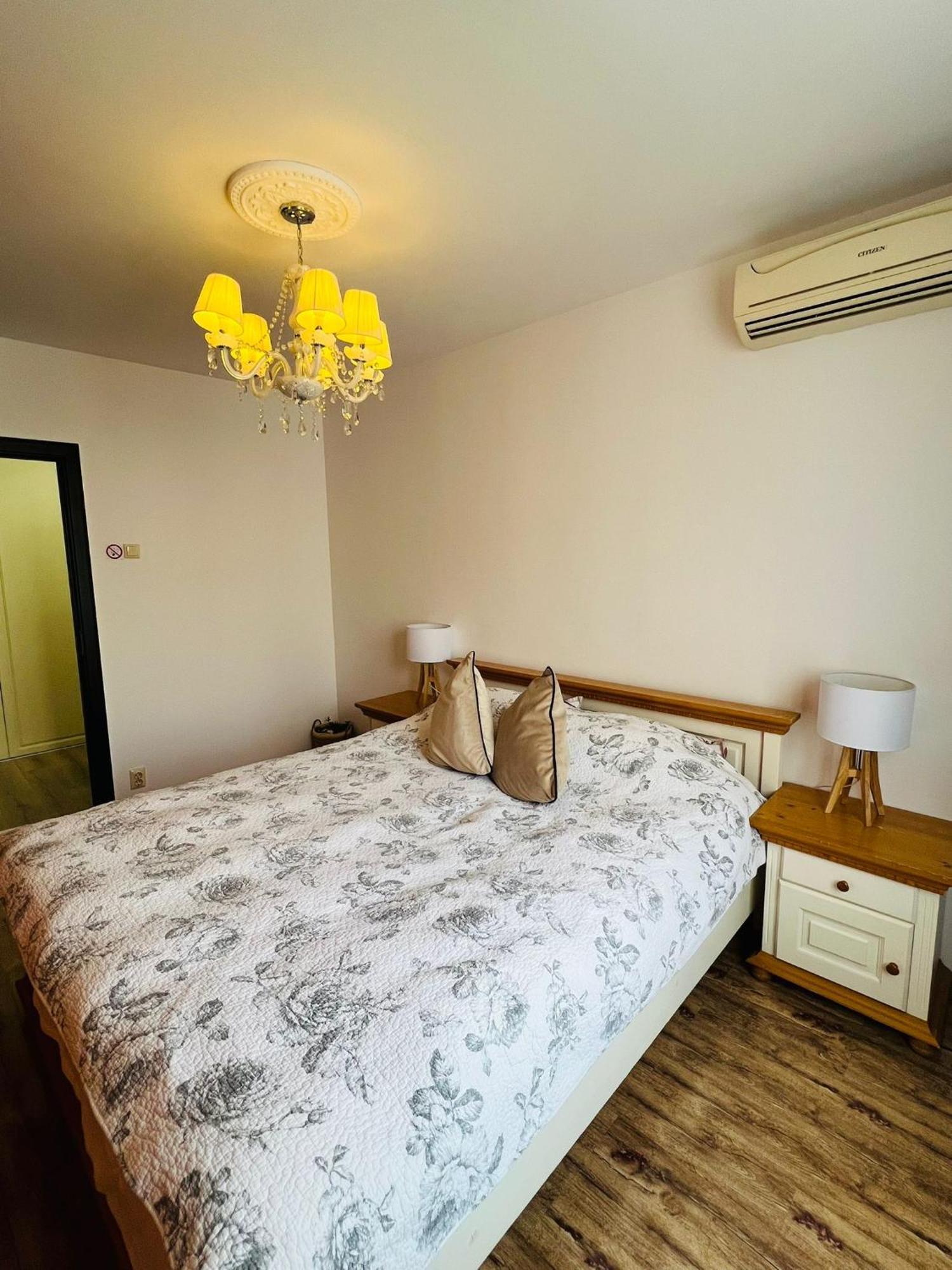 Apartament Naty Apartment Bucharest Luaran gambar